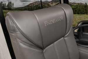 25_seatlogi_ENDEAVOR38W_SAVANNA_FOSSIL_8566_2021-08-09-182128_qtlk