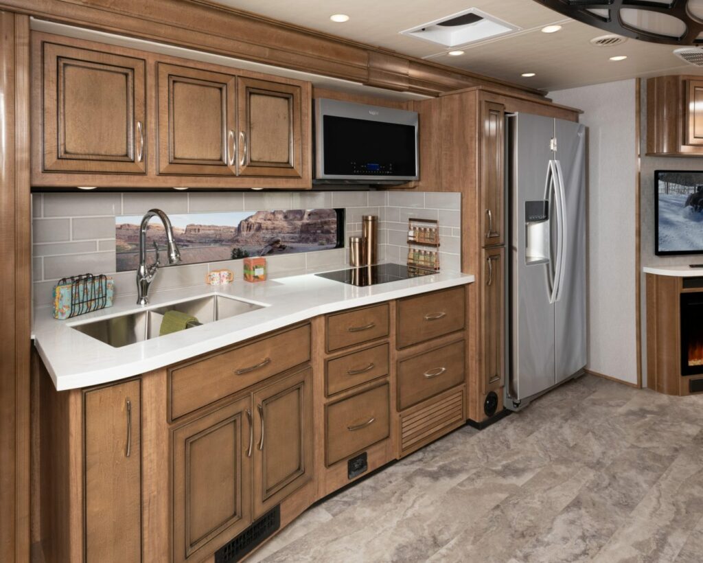3_Galley_Nav38K_Canvas_Bourbon_149openMY22