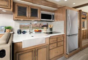 4_galley_Naut34RX_canvas_bourbonMY22_6106closed
