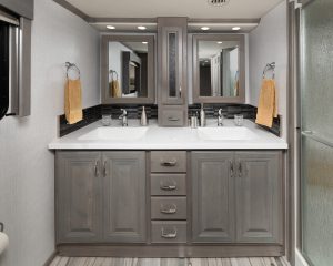 2024 Endeavor 38W