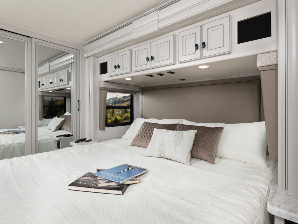 2024 Nautica 33TL